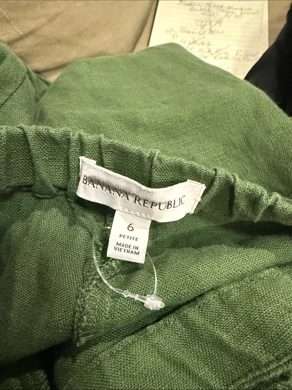 Banana Republic Mid Rise Flare Linen Ankle Pant. Size 6P Cactus Grove Green ###